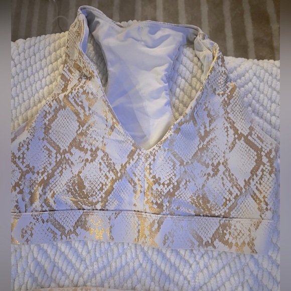 Fabletics Active Set - white snake print - Picture 4 of 6